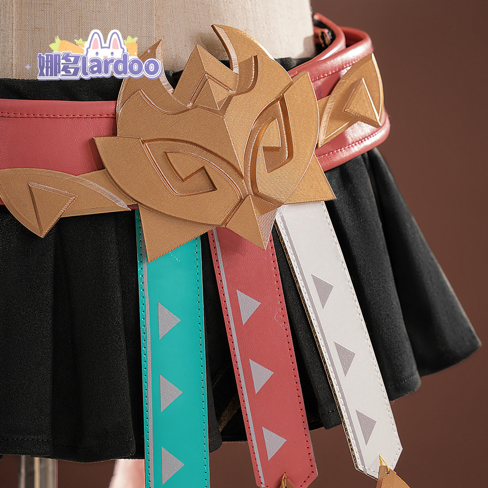 Party Games For Christmas - Kostum Cosplay Game Genshin Impact Varesa